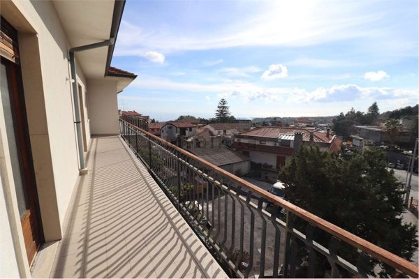 appartamento in vendita a Zafferana Etnea