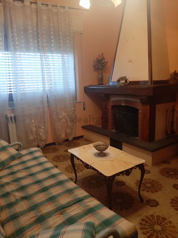 casa indipendente in vendita a Zafferana Etnea