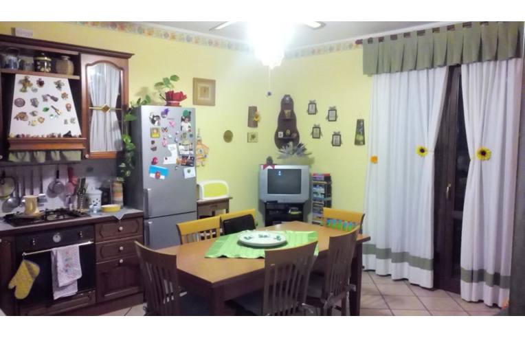 casa indipendente in vendita a Zafferana Etnea