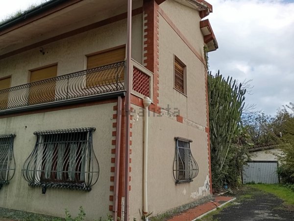 casa indipendente in vendita a Zafferana Etnea