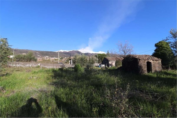 terreno agricolo in vendita a Zafferana Etnea