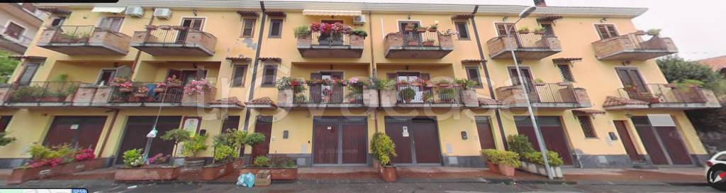 casa indipendente in vendita a Zafferana Etnea