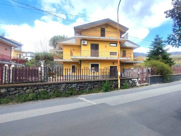 appartamento in vendita a Zafferana Etnea