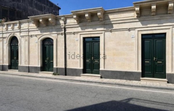 casa indipendente in vendita a Zafferana Etnea