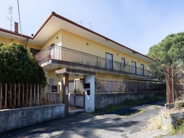 appartamento in vendita a Zafferana Etnea