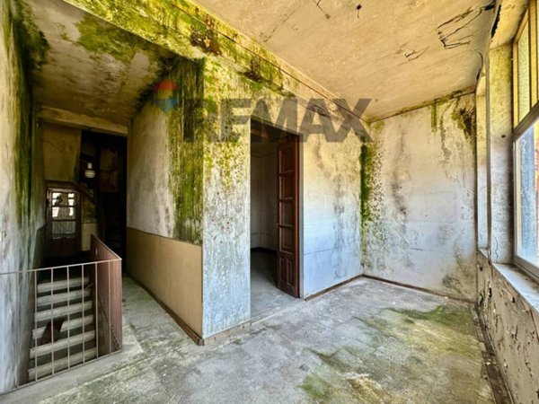 casa indipendente in vendita a Zafferana Etnea