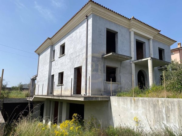 casa indipendente in vendita a Zafferana Etnea in zona Fleri