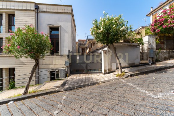 casa indipendente in vendita a Zafferana Etnea