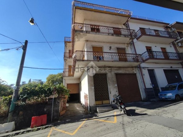 appartamento in vendita a Zafferana Etnea