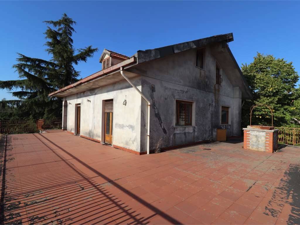 casa indipendente in vendita a Zafferana Etnea in zona Pisano Etneo