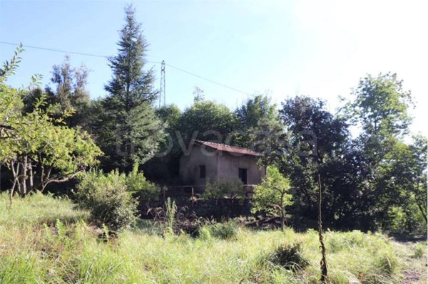 appartamento in vendita a Zafferana Etnea in zona Sarro