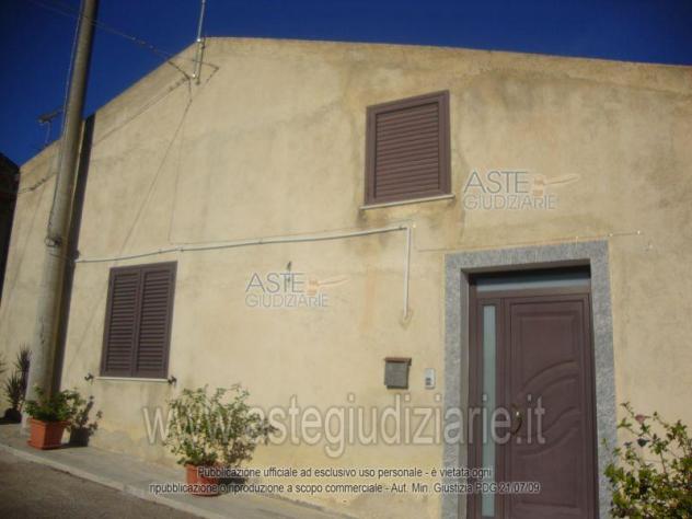 casa indipendente in vendita a Mazzarrone