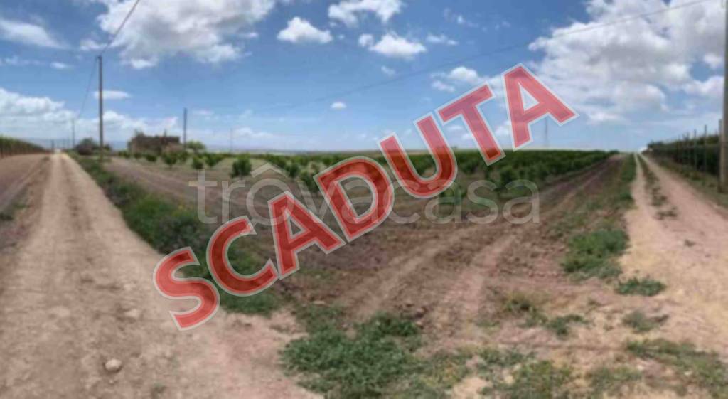 casale in vendita a Mazzarrone in zona Leva