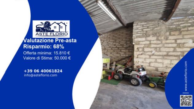locale commerciale in vendita a Mazzarrone