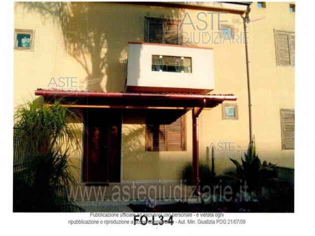 casa indipendente in vendita a Mazzarrone
