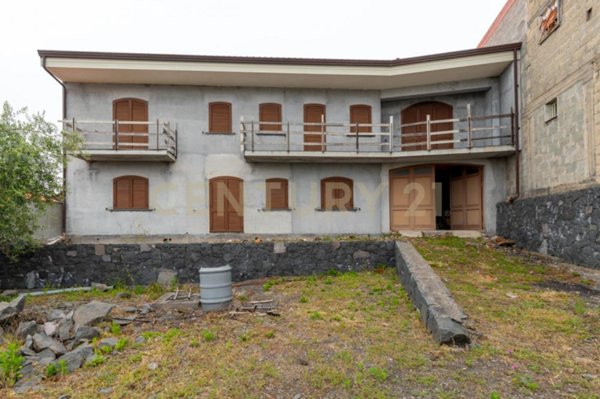 casa indipendente in vendita a Ragalna