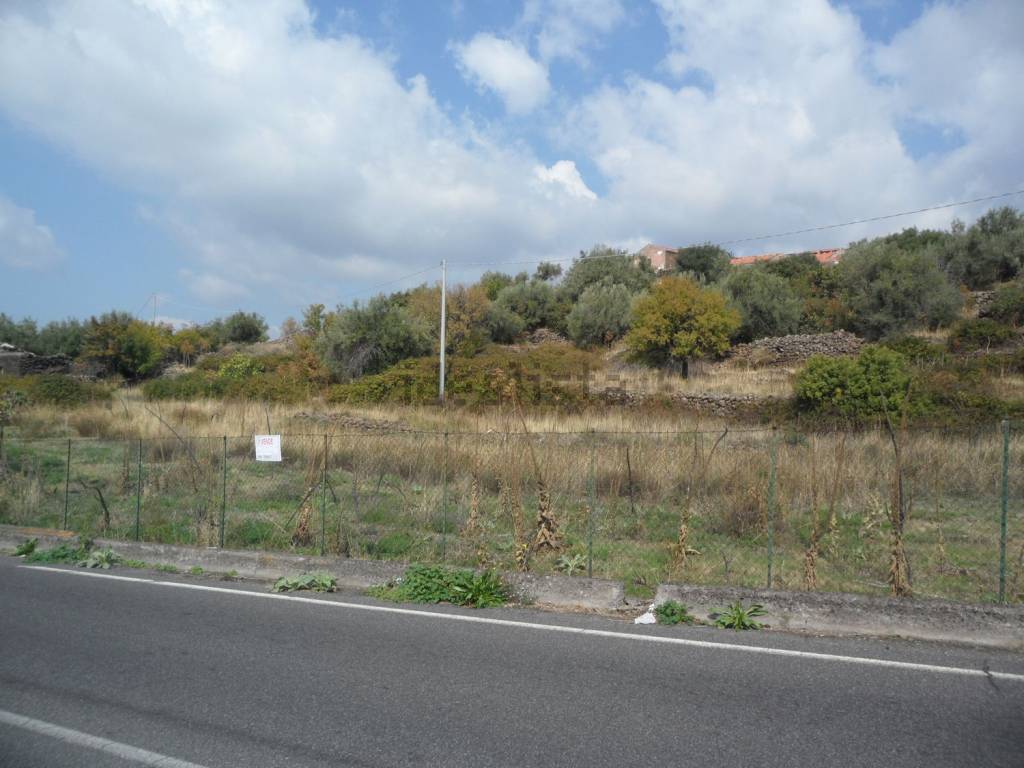 terreno agricolo in vendita a Ragalna