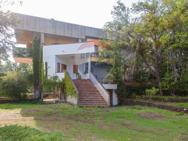 casa indipendente in vendita a Ragalna