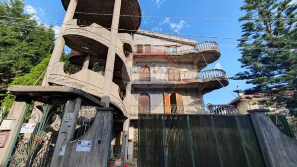 casa indipendente in vendita a Ragalna