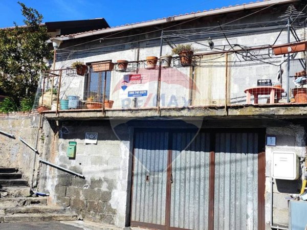 casa indipendente in vendita a Ragalna