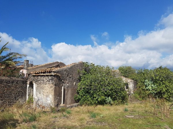 terreno agricolo in vendita a Ragalna
