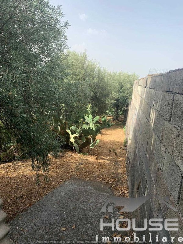 casa indipendente in vendita a Ragalna