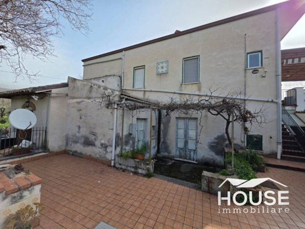 appartamento in vendita a Ragalna