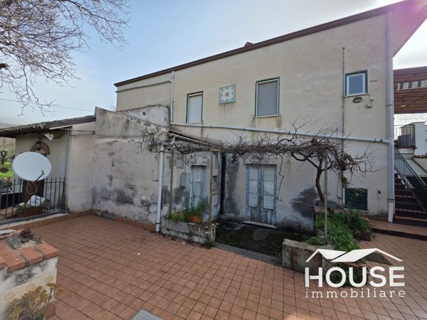 appartamento in vendita a Ragalna