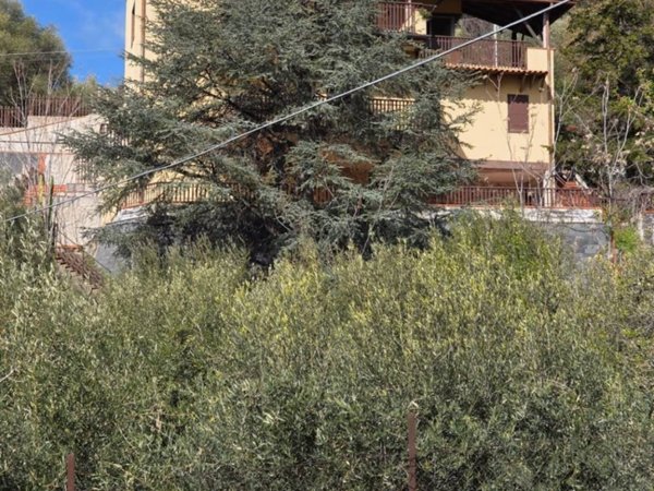 casa indipendente in vendita a Ragalna