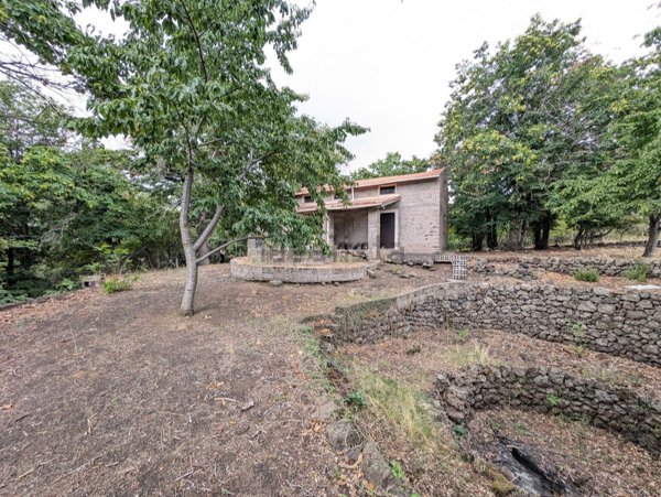 quadrivano in vendita a Ragalna