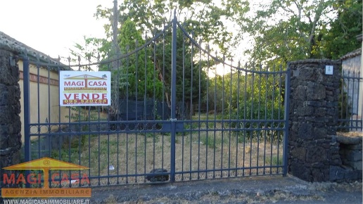 casa indipendente in vendita a Ragalna