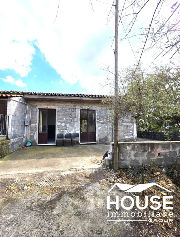 casa indipendente in vendita a Ragalna