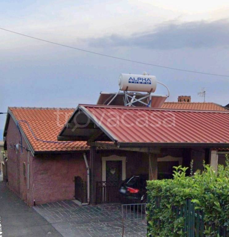 casa indipendente in vendita a Ragalna