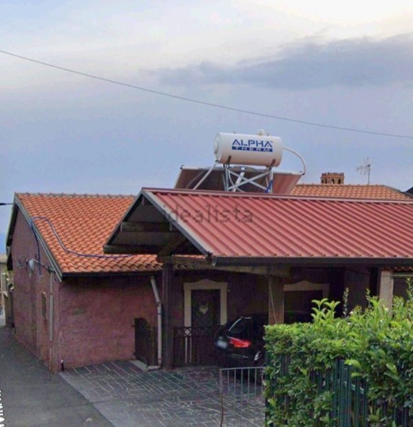 casa indipendente in vendita a Ragalna