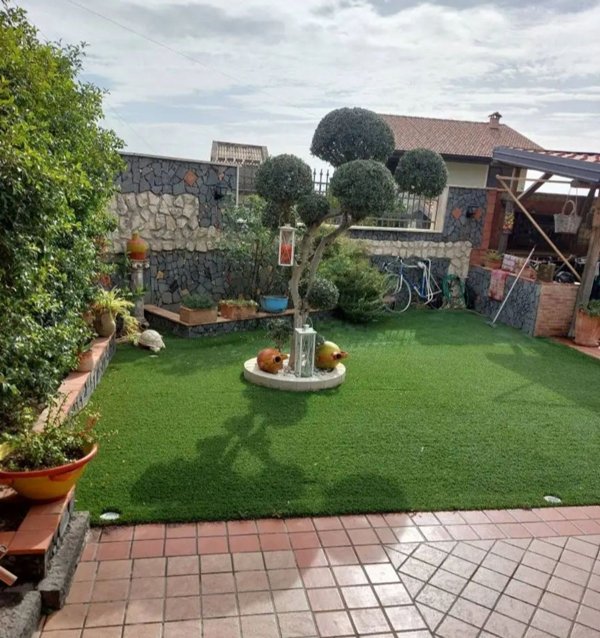 casa indipendente in vendita a Ragalna