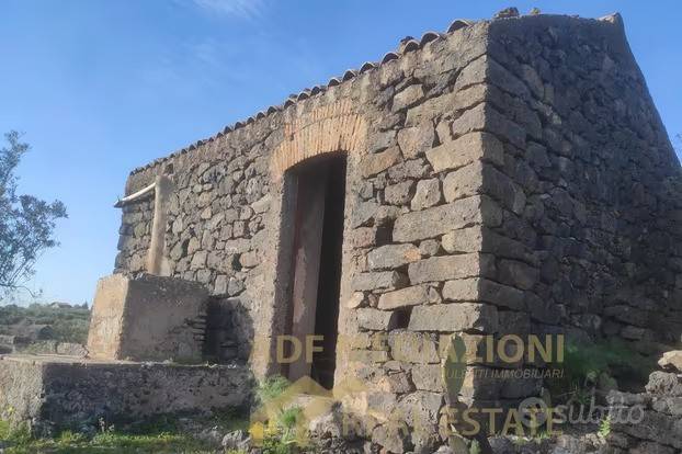 terreno agricolo in vendita a Ragalna