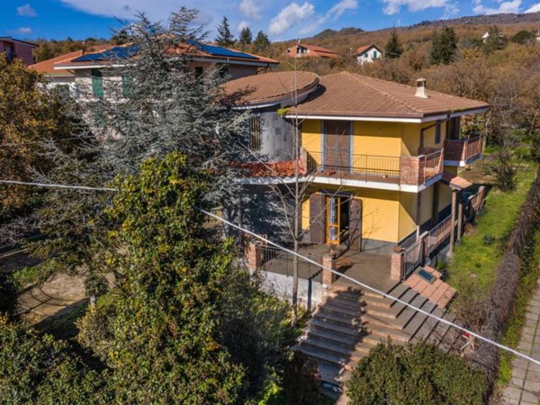 casa indipendente in vendita a Ragalna