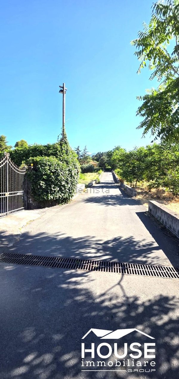 terreno in vendita a Ragalna