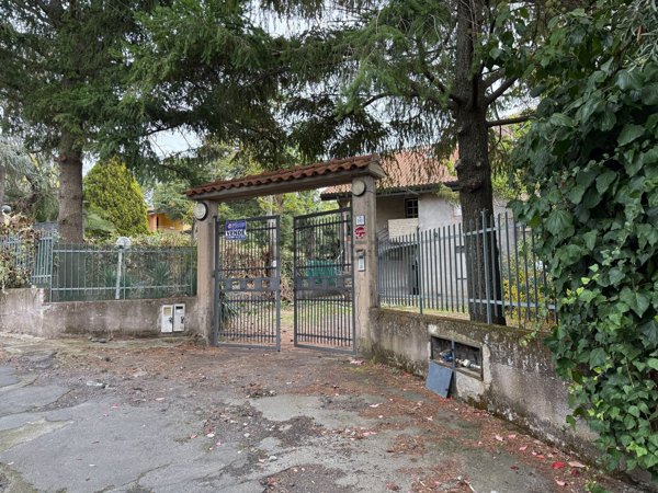 casa indipendente in vendita a Ragalna