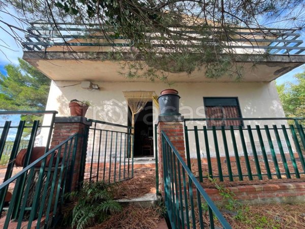 casa indipendente in vendita a Ragalna