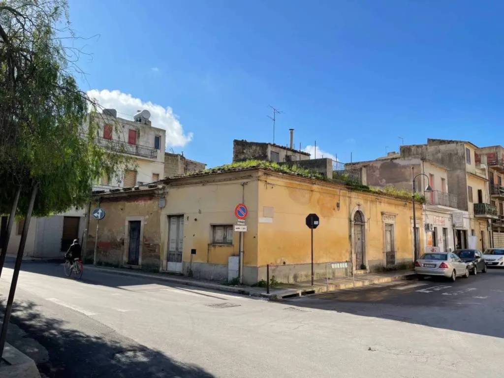 appartamento in vendita ad Acate