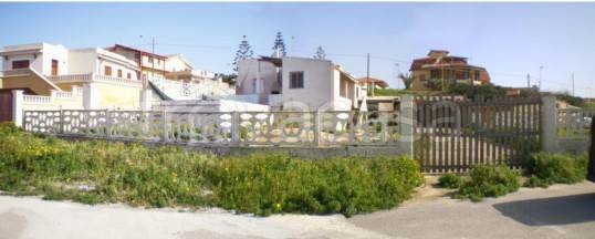 appartamento in vendita ad Acate in zona Marina di Acate