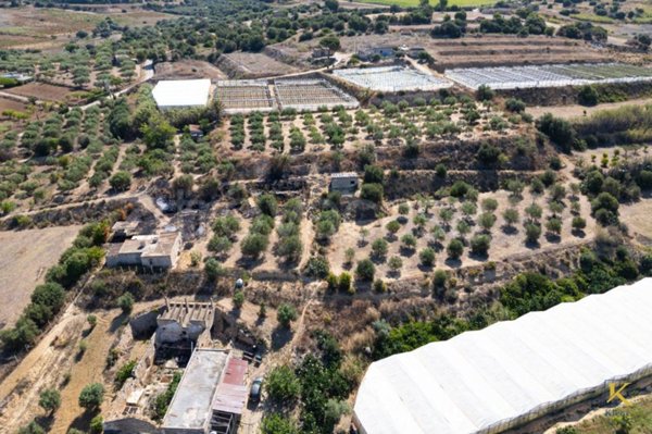 casa indipendente in vendita ad Acate in zona Marina di Acate
