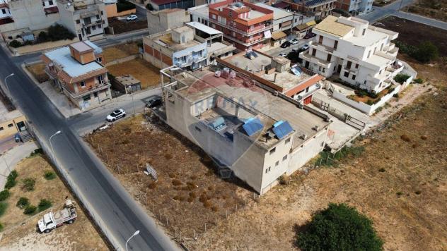 locale commerciale in vendita ad Acate