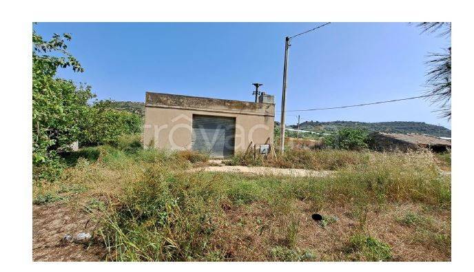 casa indipendente in vendita ad Acate