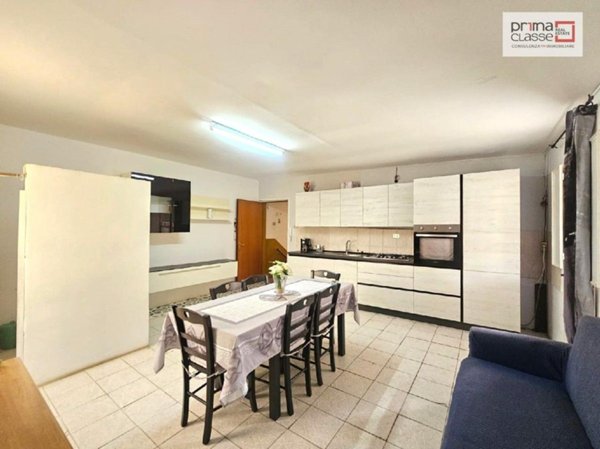 casa indipendente in vendita ad Acate