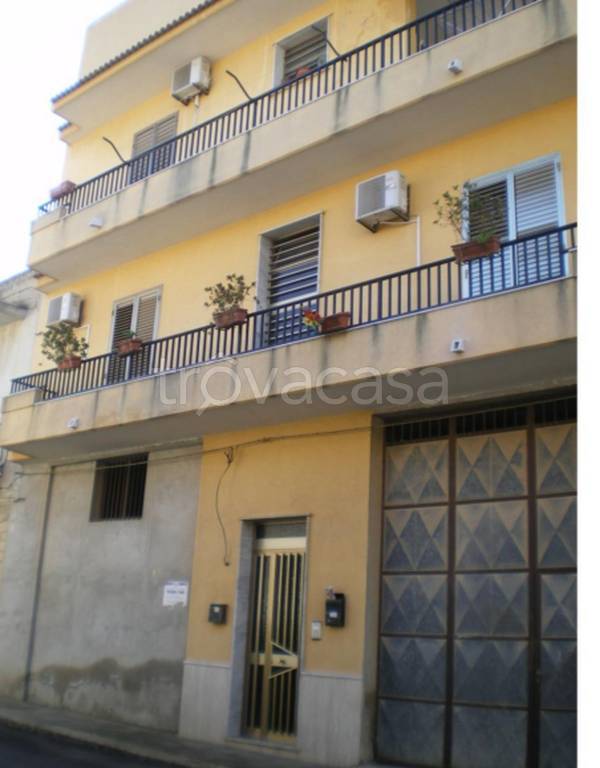 appartamento in vendita ad Acate