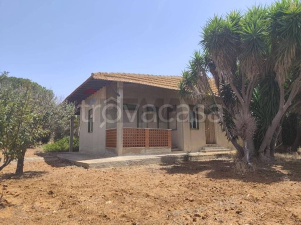 casa indipendente in vendita ad Acate