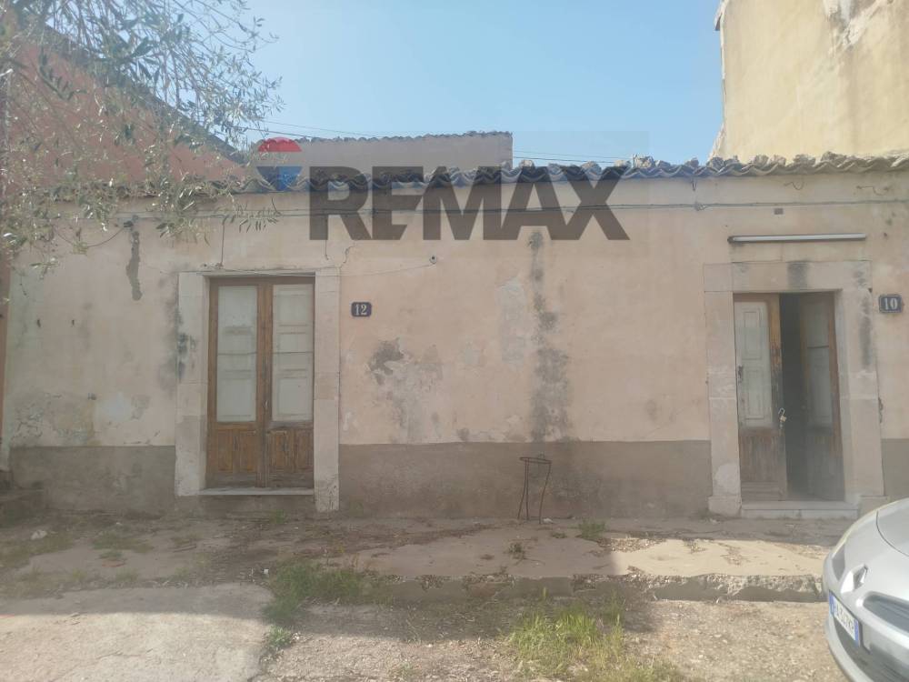 casa indipendente in vendita ad Acate