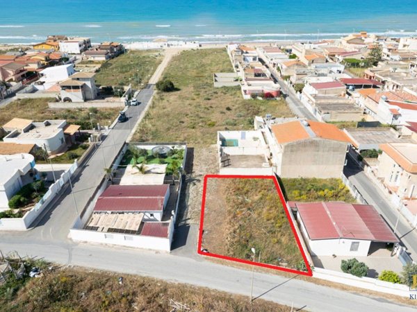 terreno edificabile in vendita ad Acate in zona Marina di Acate